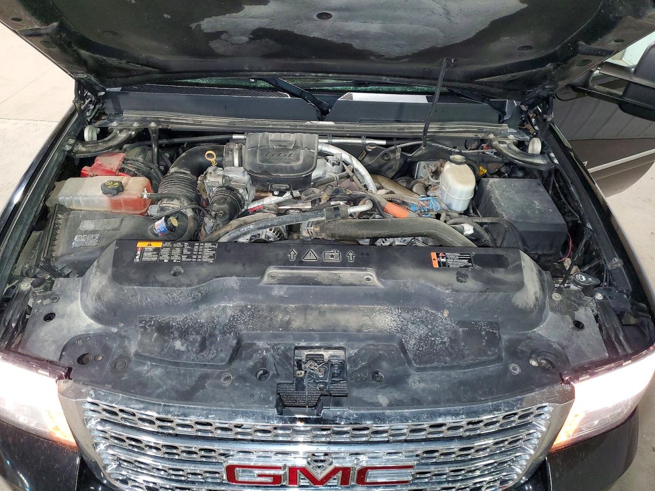 2011 GMC SIERRA K2500 DENALI photo 21