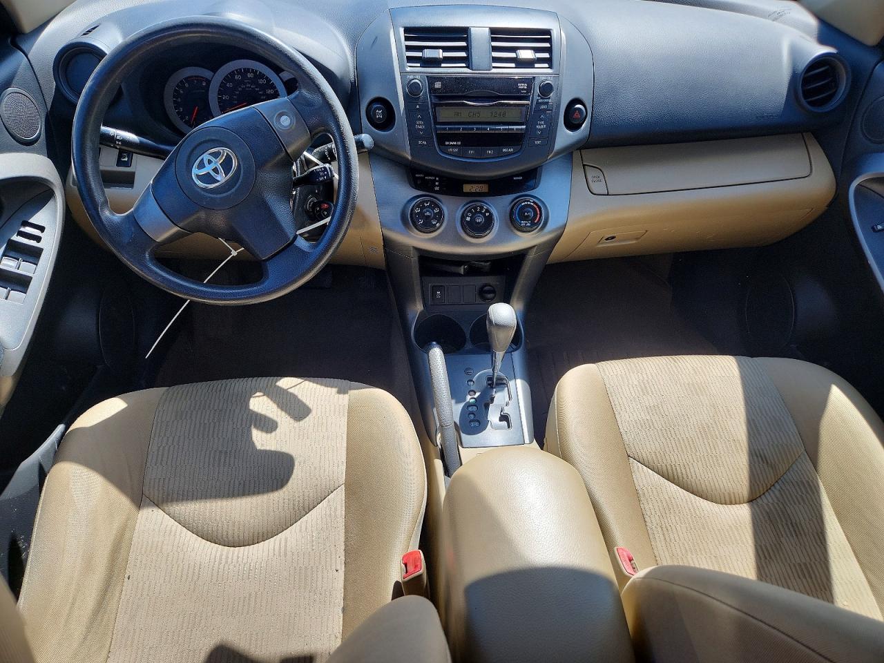 2010 TOYOTA RAV4 BASE photo 15