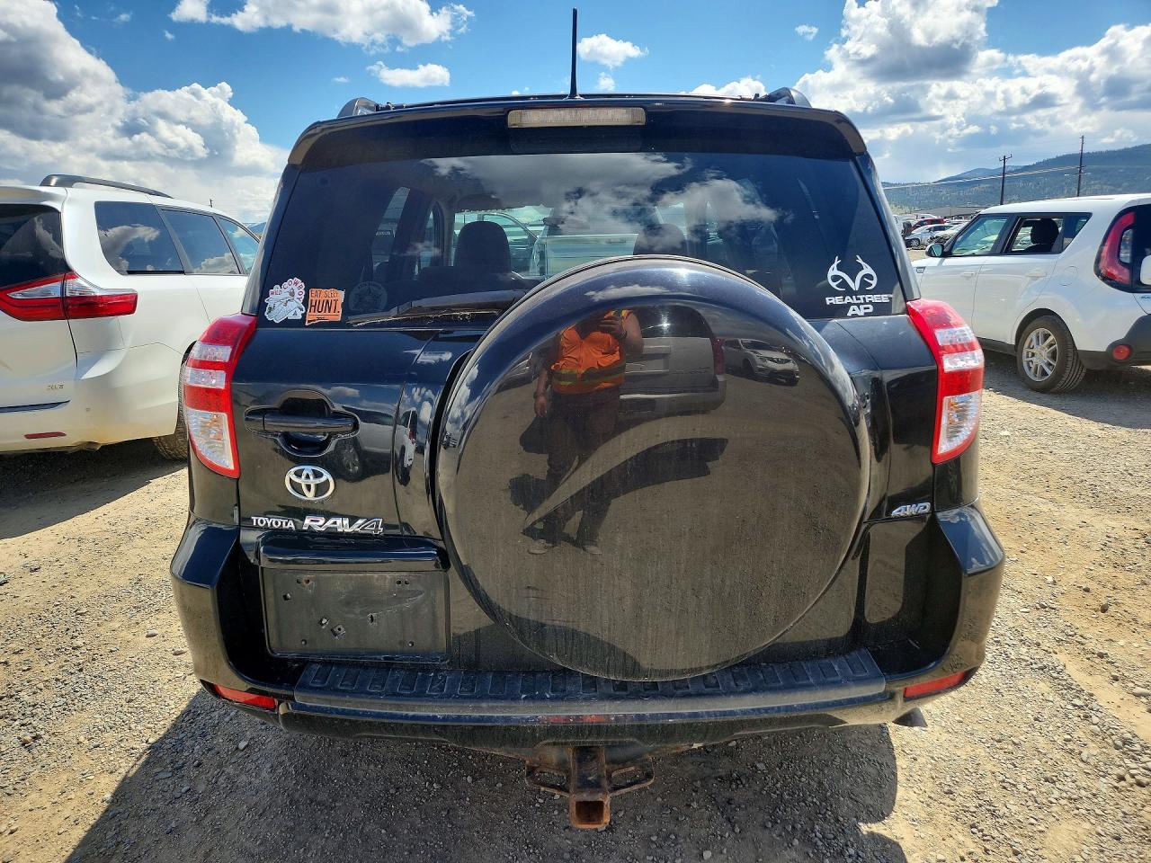 2010 TOYOTA RAV4 BASE photo 11