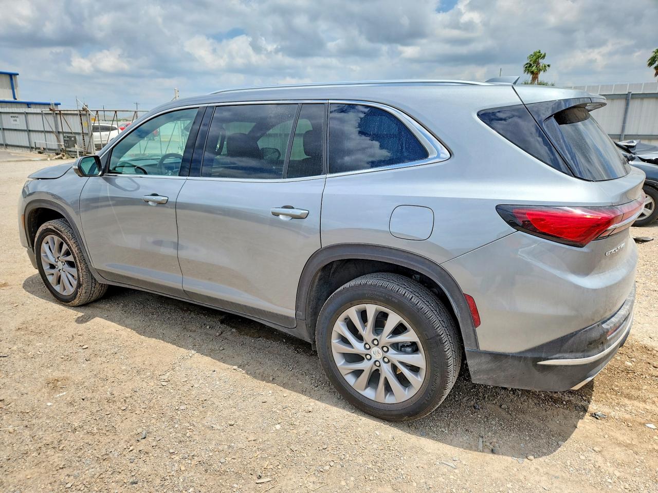 2025 BUICK ENCLAVE PREFERRED photo 4