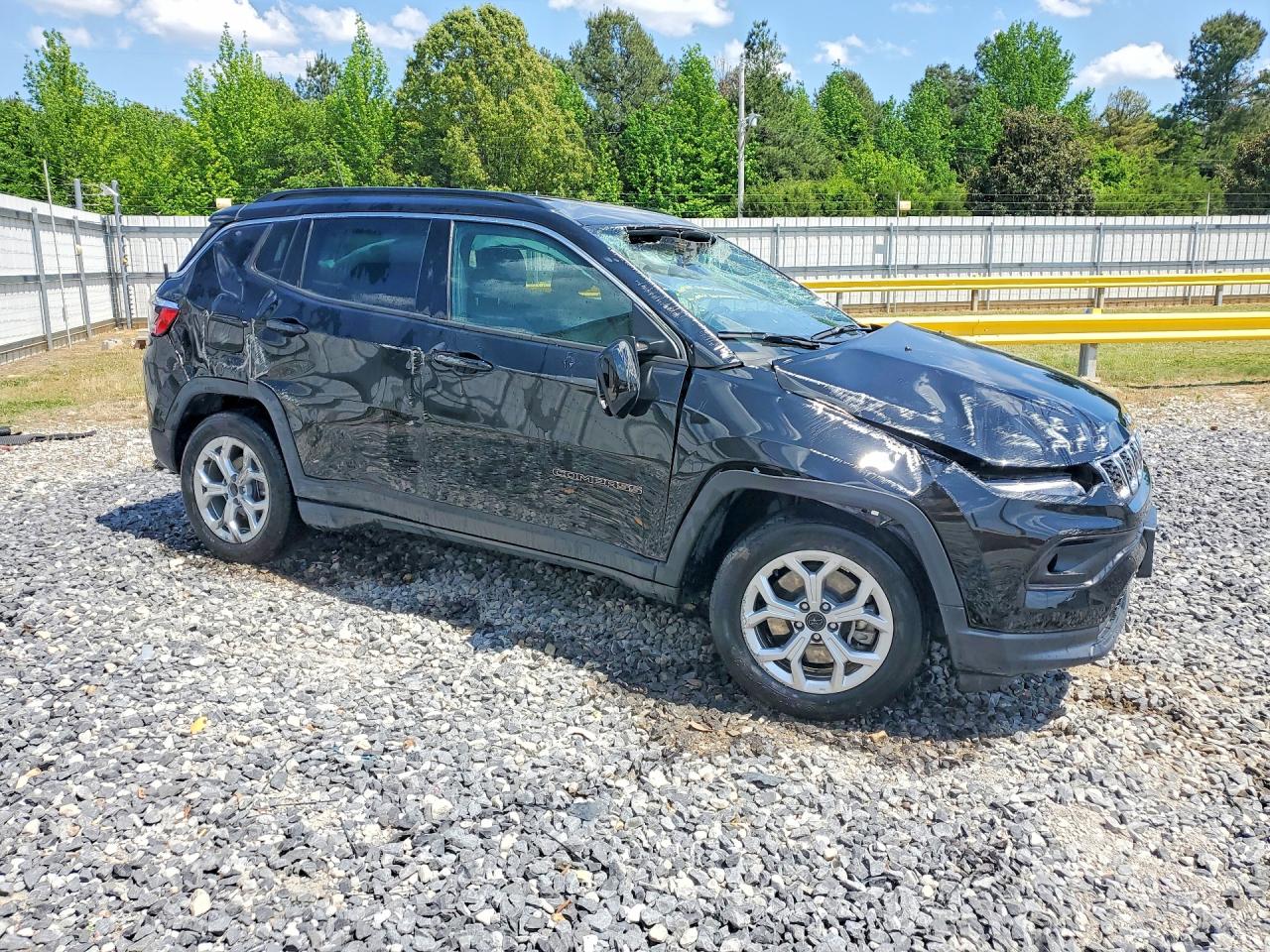 2025 JEEP COMPASS LATITUDE photo 7
