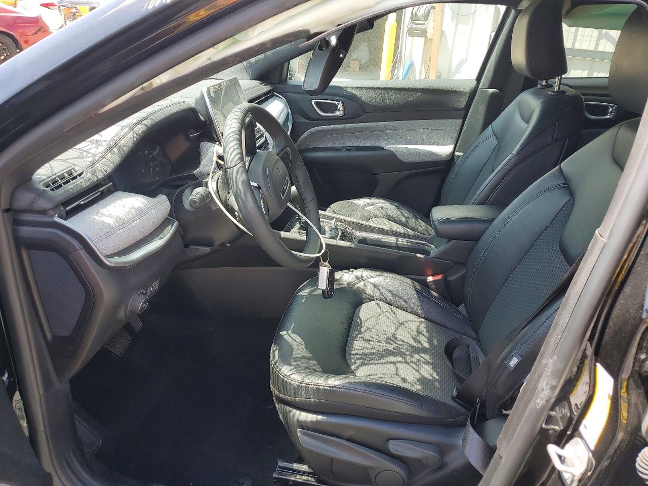 2025 JEEP COMPASS LATITUDE photo 13