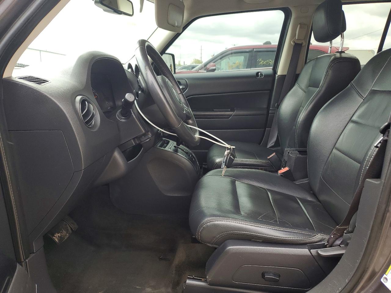 2017 JEEP PATRIOT LATITUDE photo 7