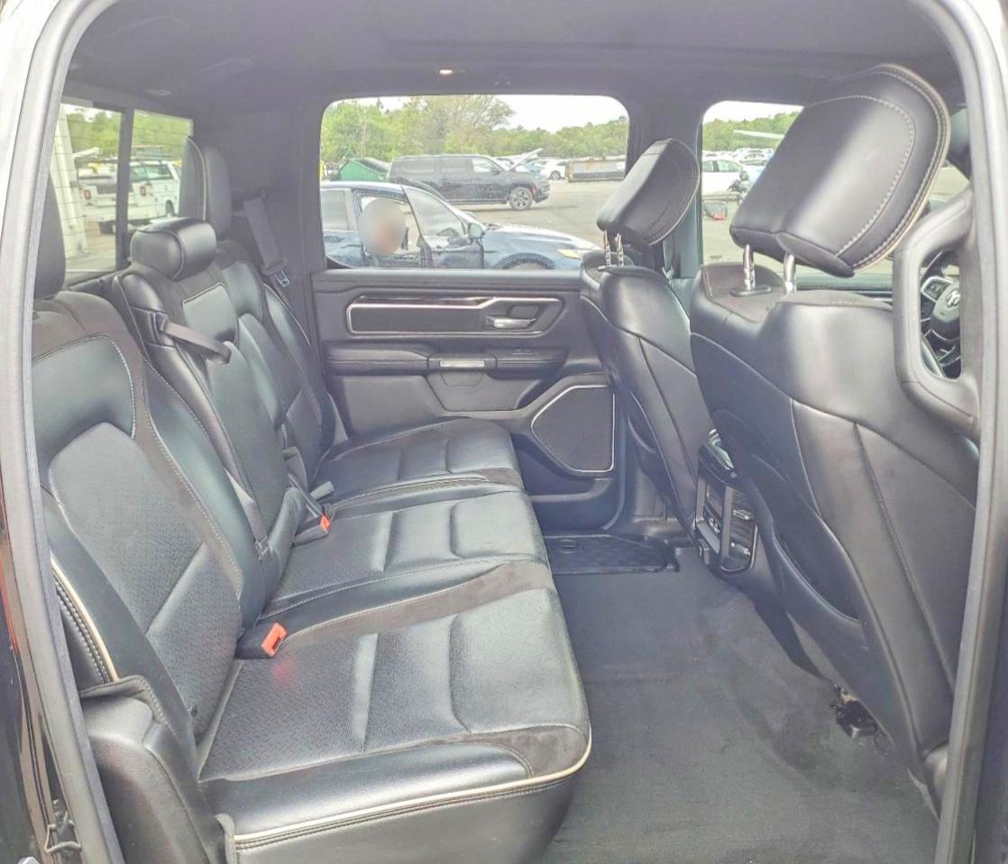2019 RAM 1500 LARAMIE photo 28