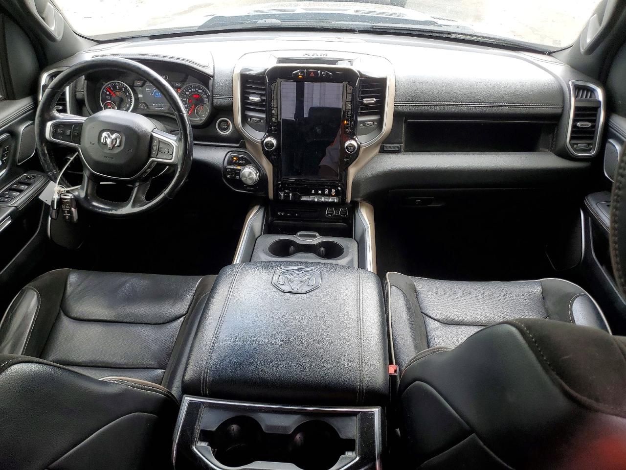 2019 RAM 1500 LARAMIE photo 22