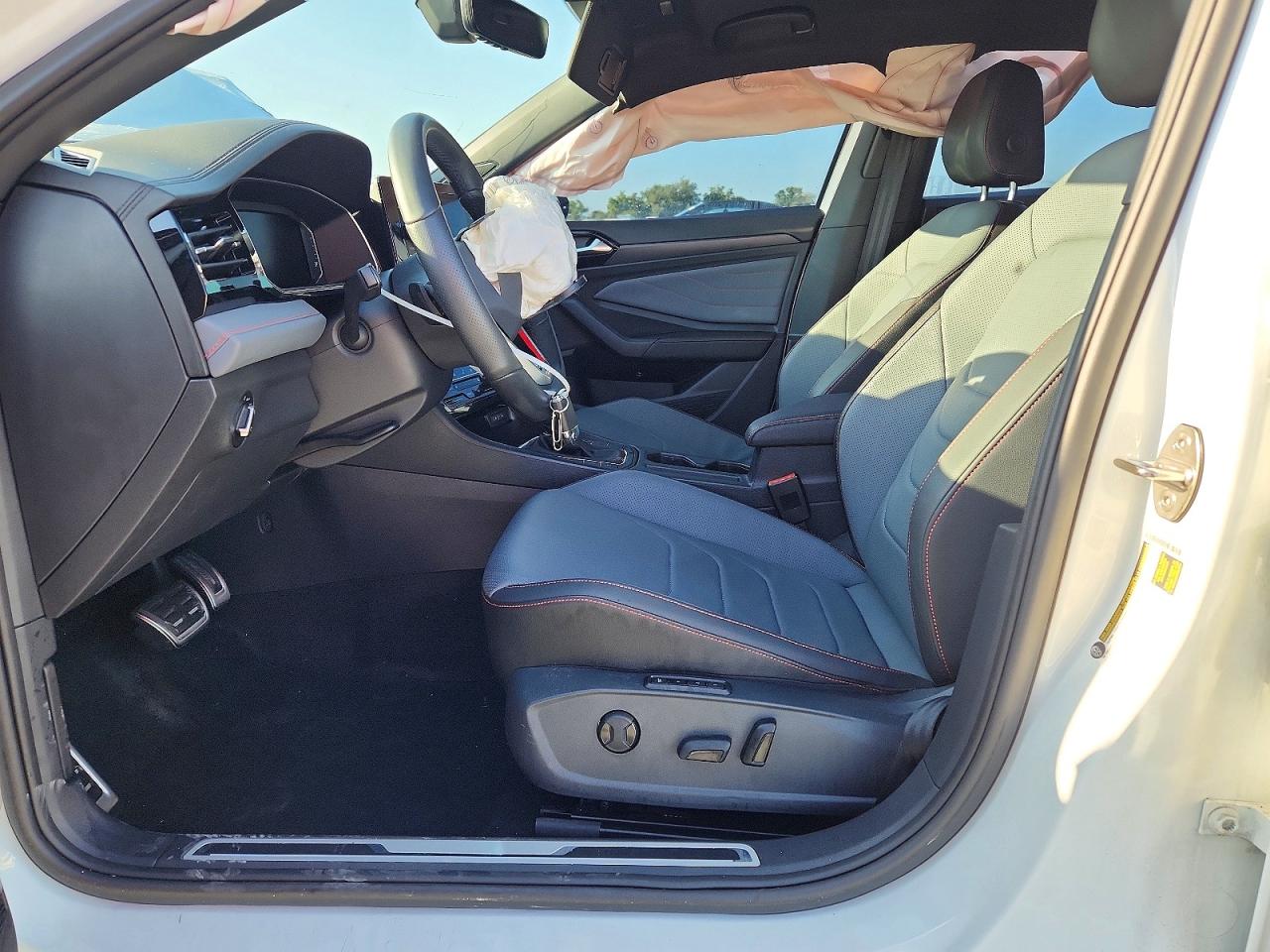 2025 VOLKSWAGEN JETTA GLI AUTOBAHN photo 19