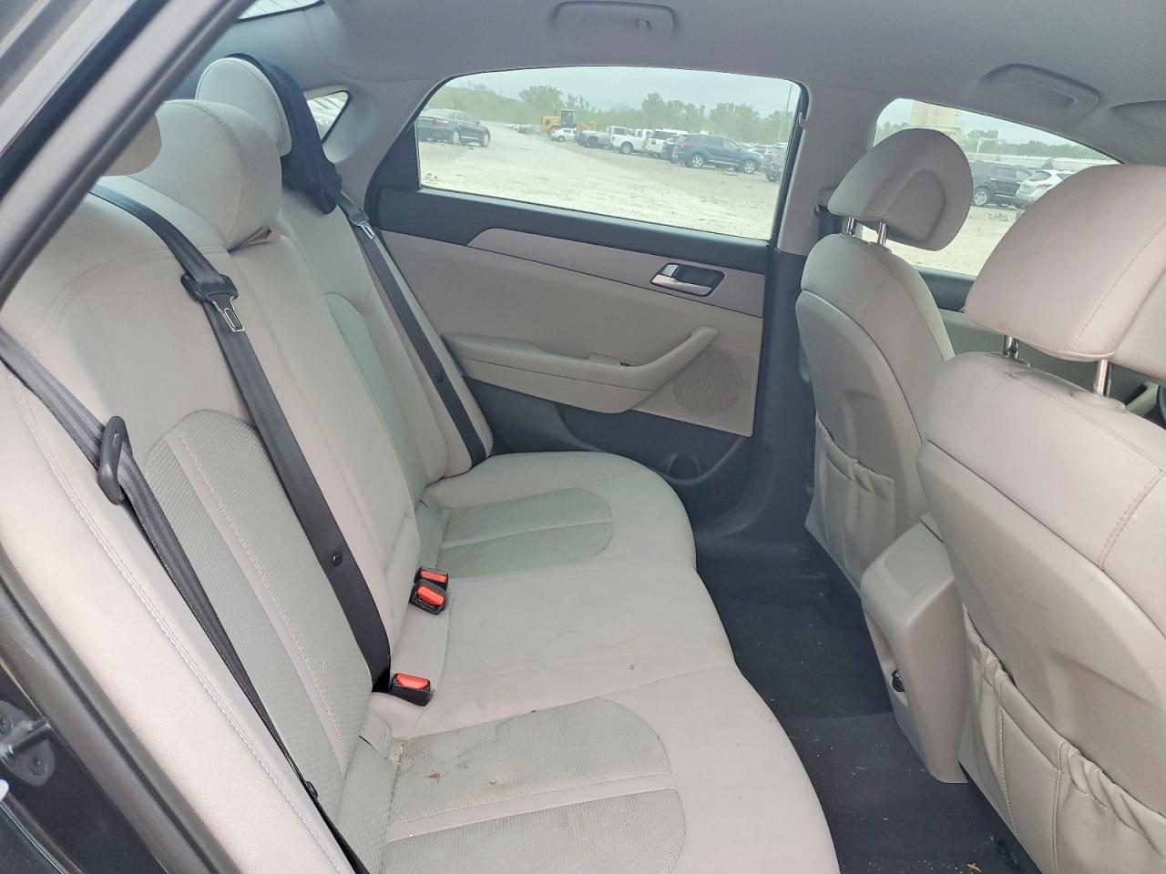 2016 HYUNDAI SONATA SE photo 10