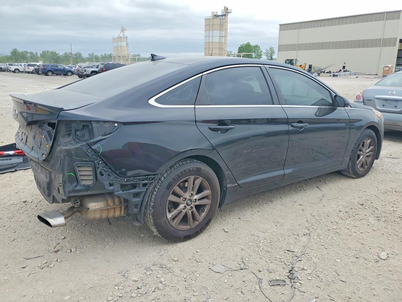 2016 HYUNDAI SONATA SE photo 3