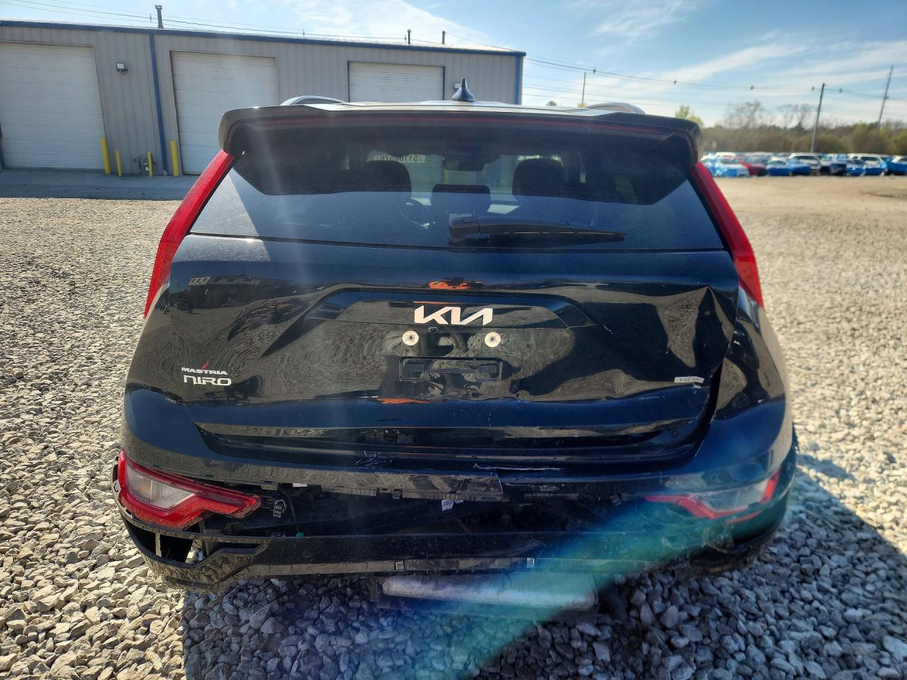2023 KIA NIRO SX photo 16