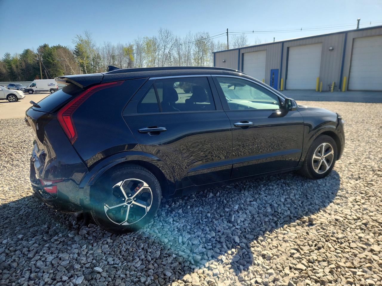 2023 KIA NIRO SX photo 7