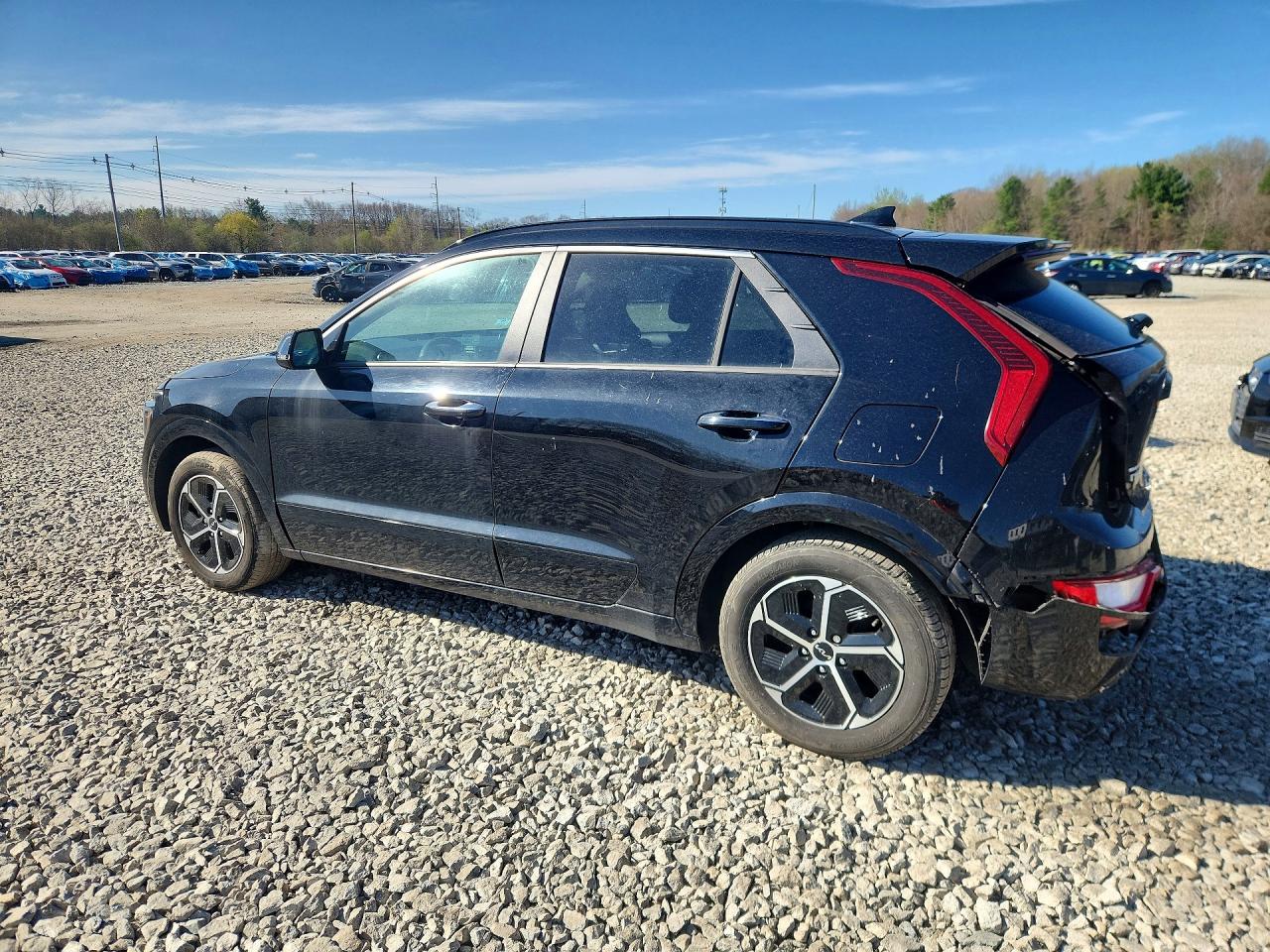 2023 KIA NIRO SX photo 4
