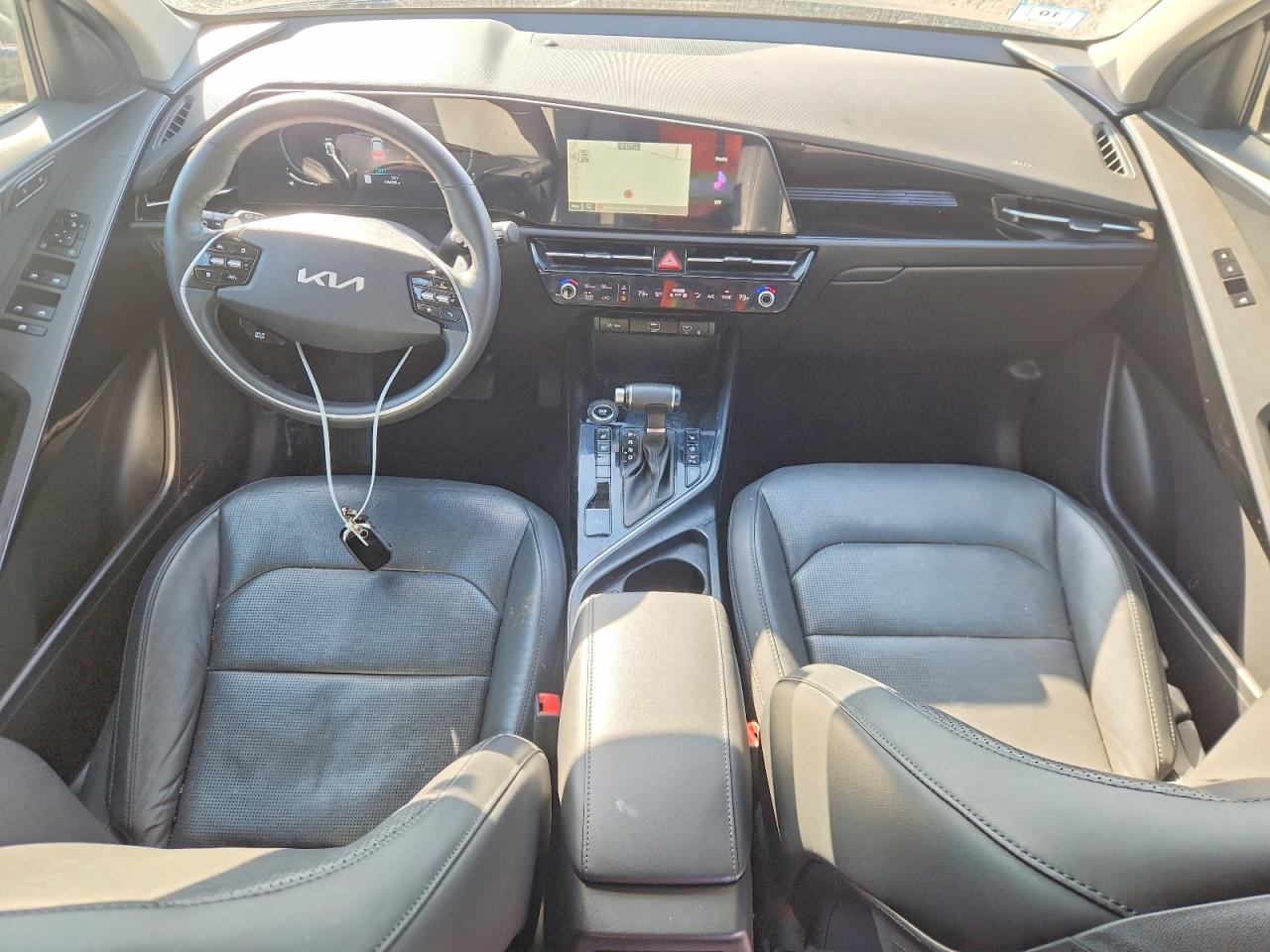 2023 KIA NIRO SX photo 22