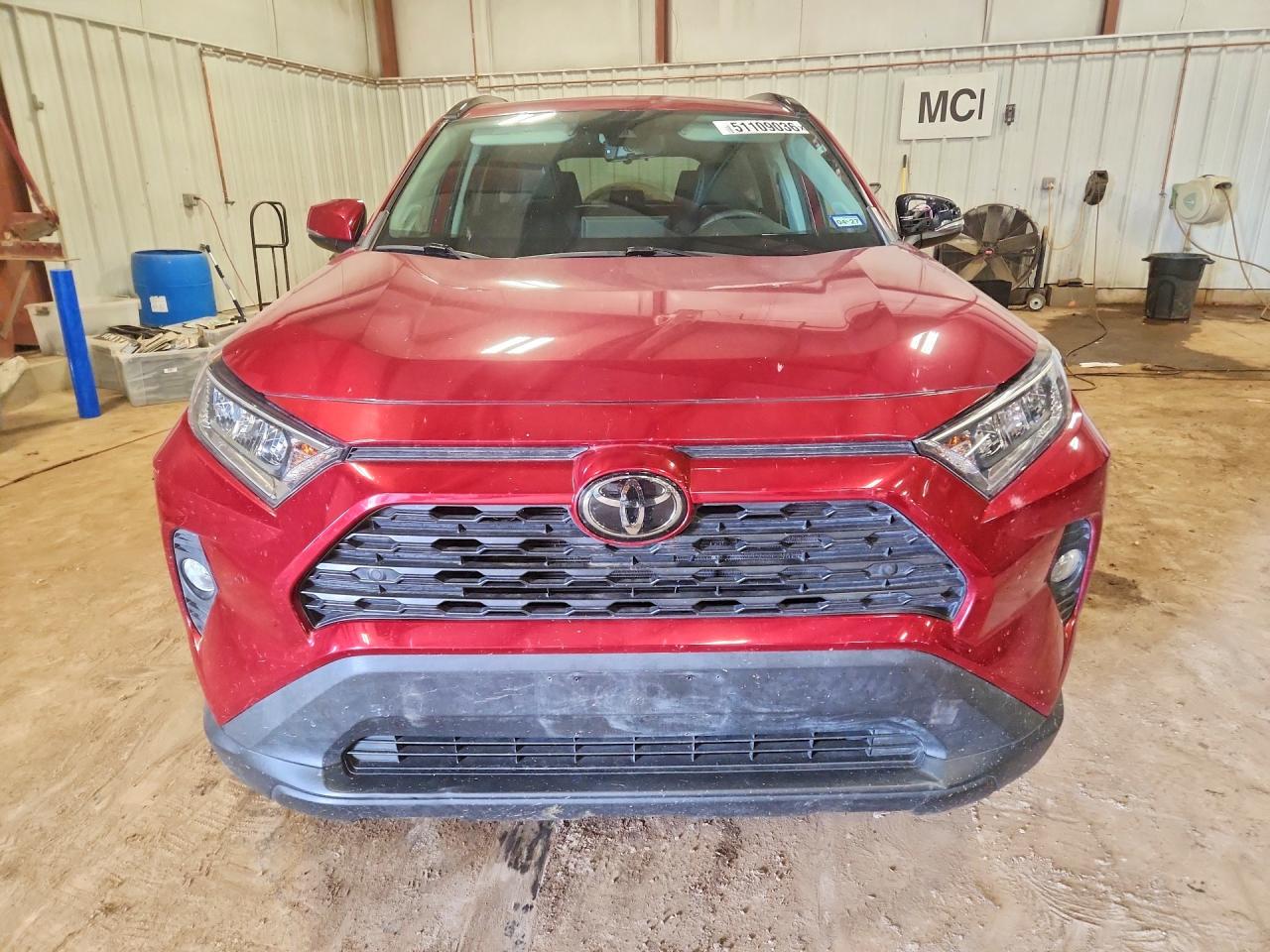 2019 TOYOTA RAV4 XLE PREMIUM photo 13