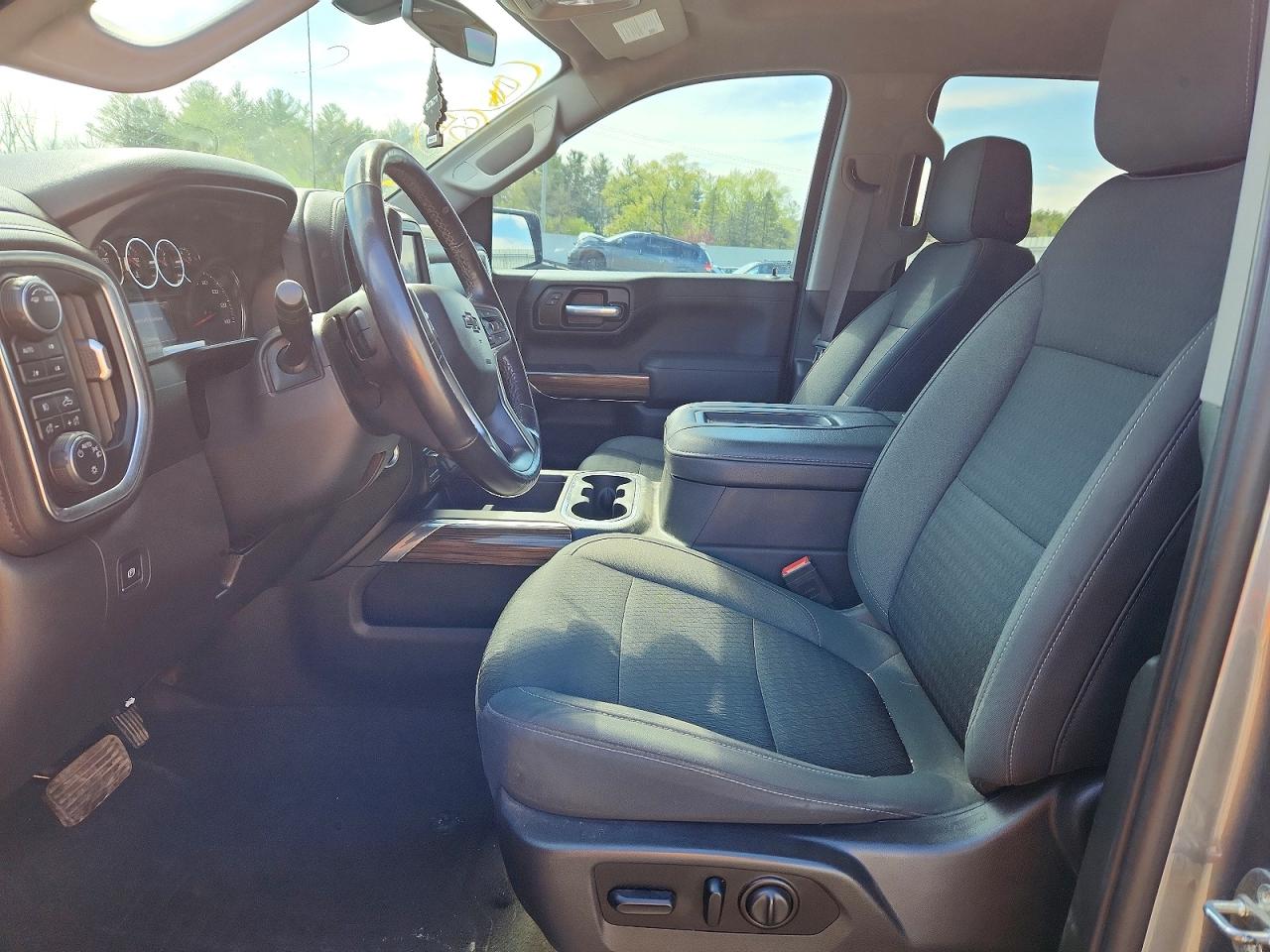2021 CHEVROLET SILVERADO K1500 RST photo 19