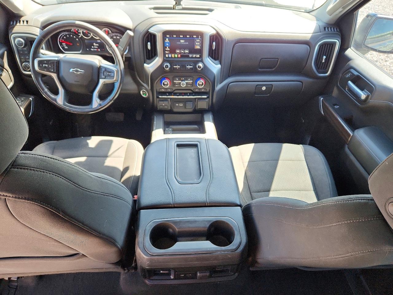 2021 CHEVROLET SILVERADO K1500 RST photo 22