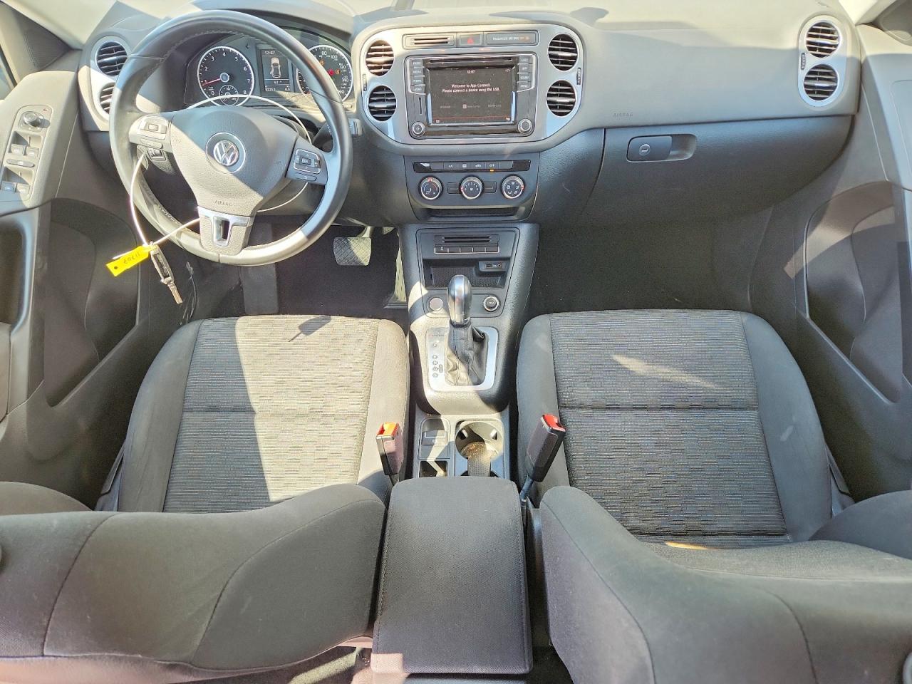 2017 VOLKSWAGEN TIGUAN S photo 15
