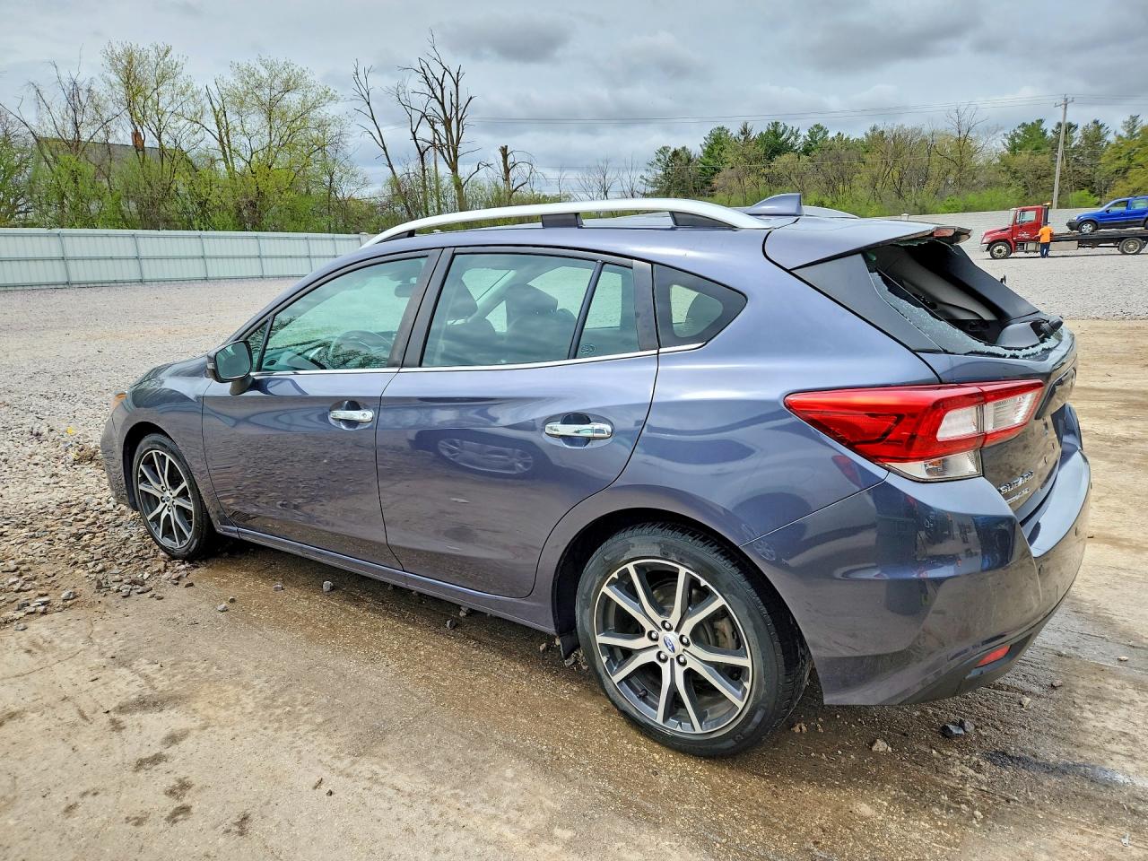 2017 SUBARU IMPREZA LIMITED photo 2