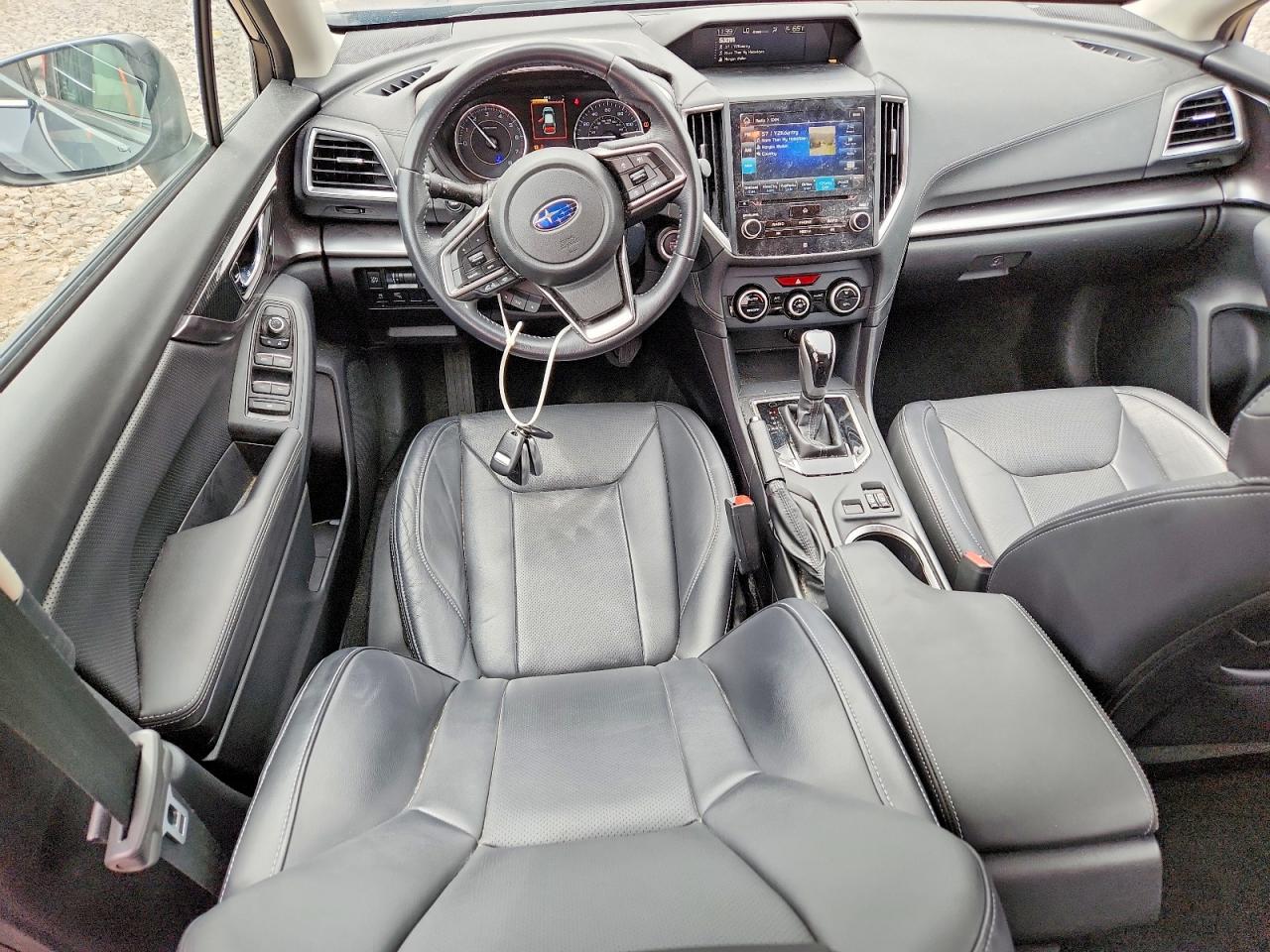 2017 SUBARU IMPREZA LIMITED photo 8