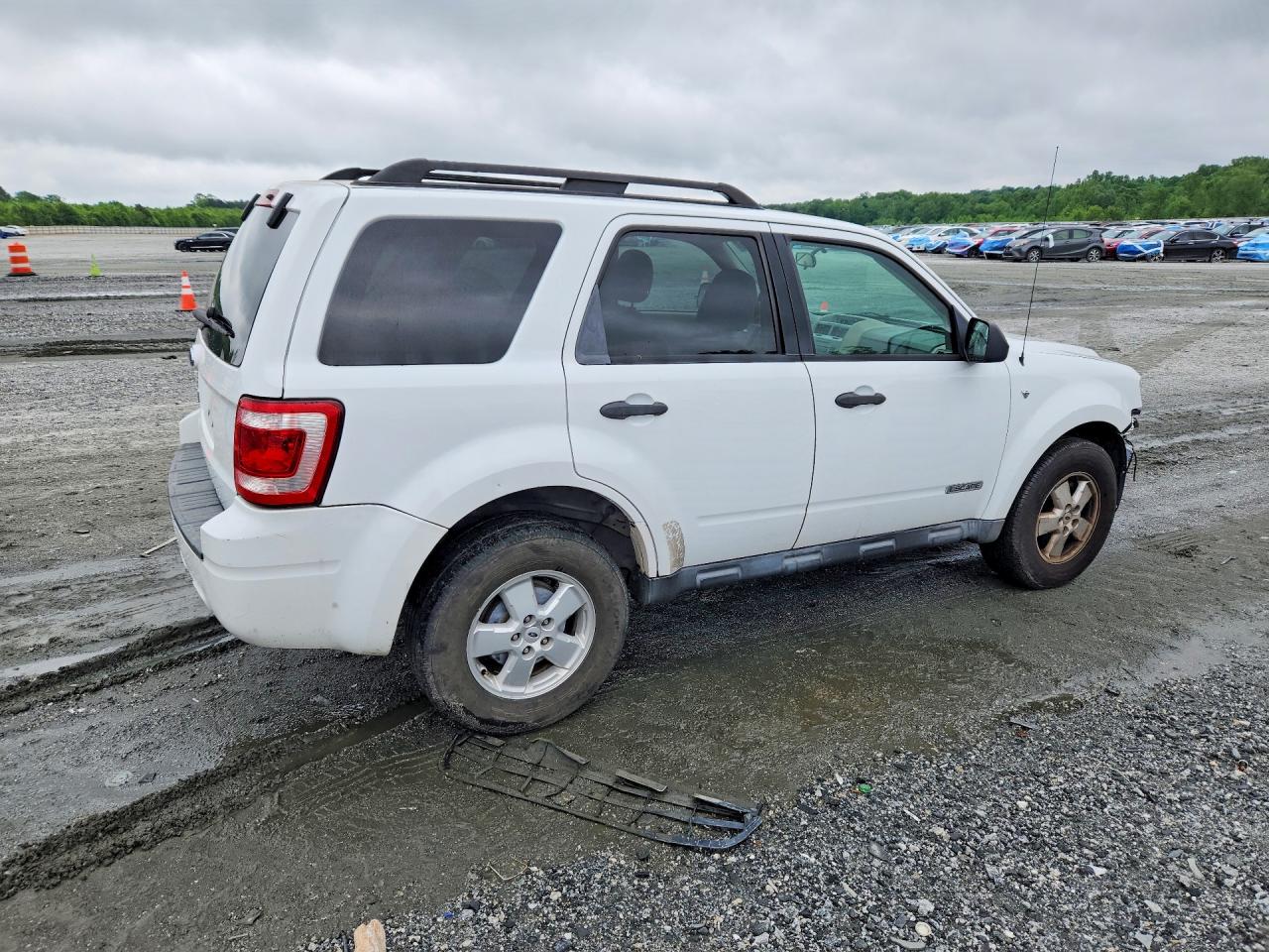 2008 FORD ESCAPE XLT photo 3
