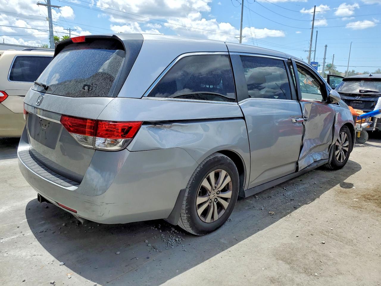 2016 HONDA ODYSSEY EXL photo 3