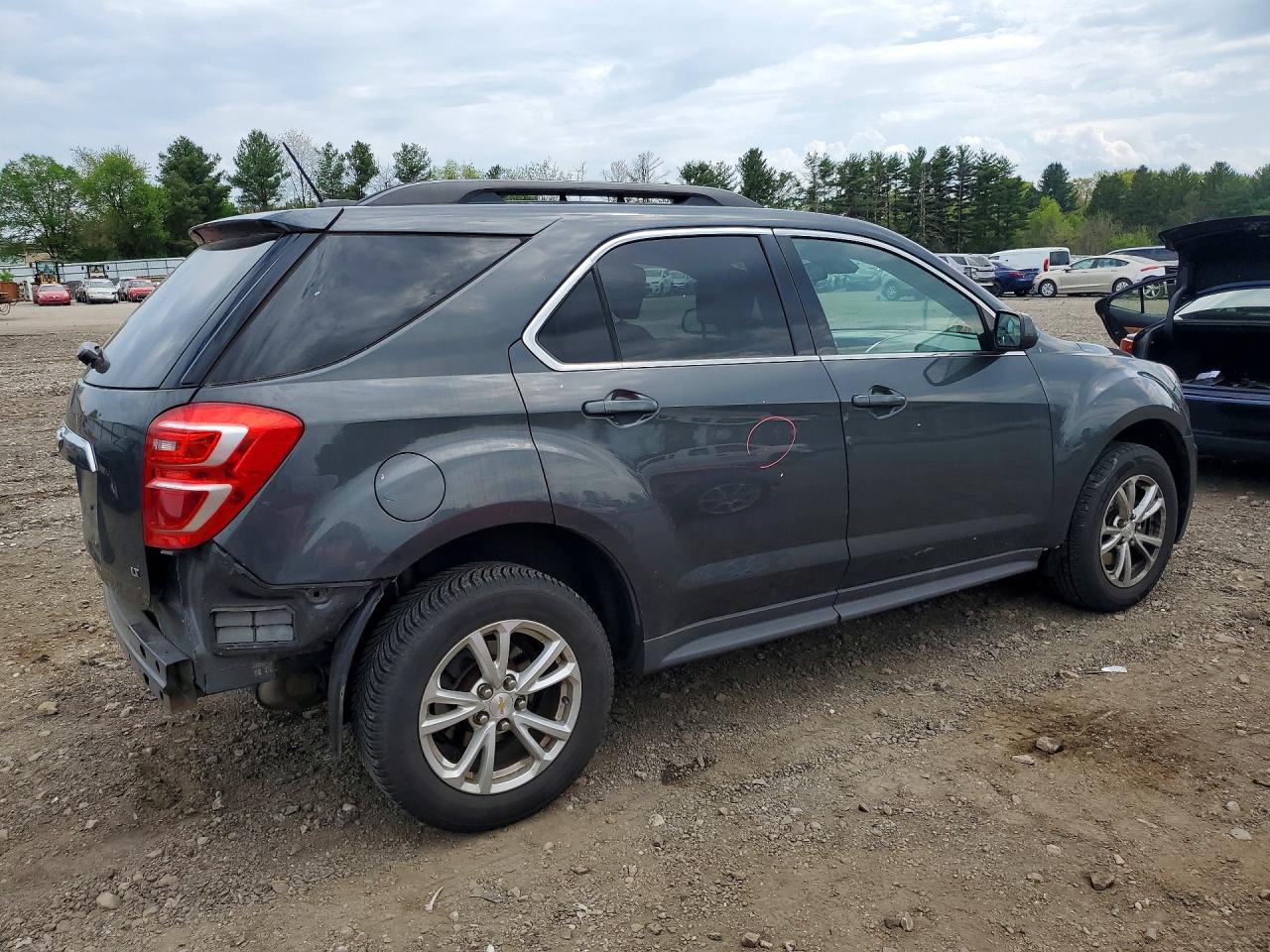 2017 CHEVROLET EQUINOX LT photo 3
