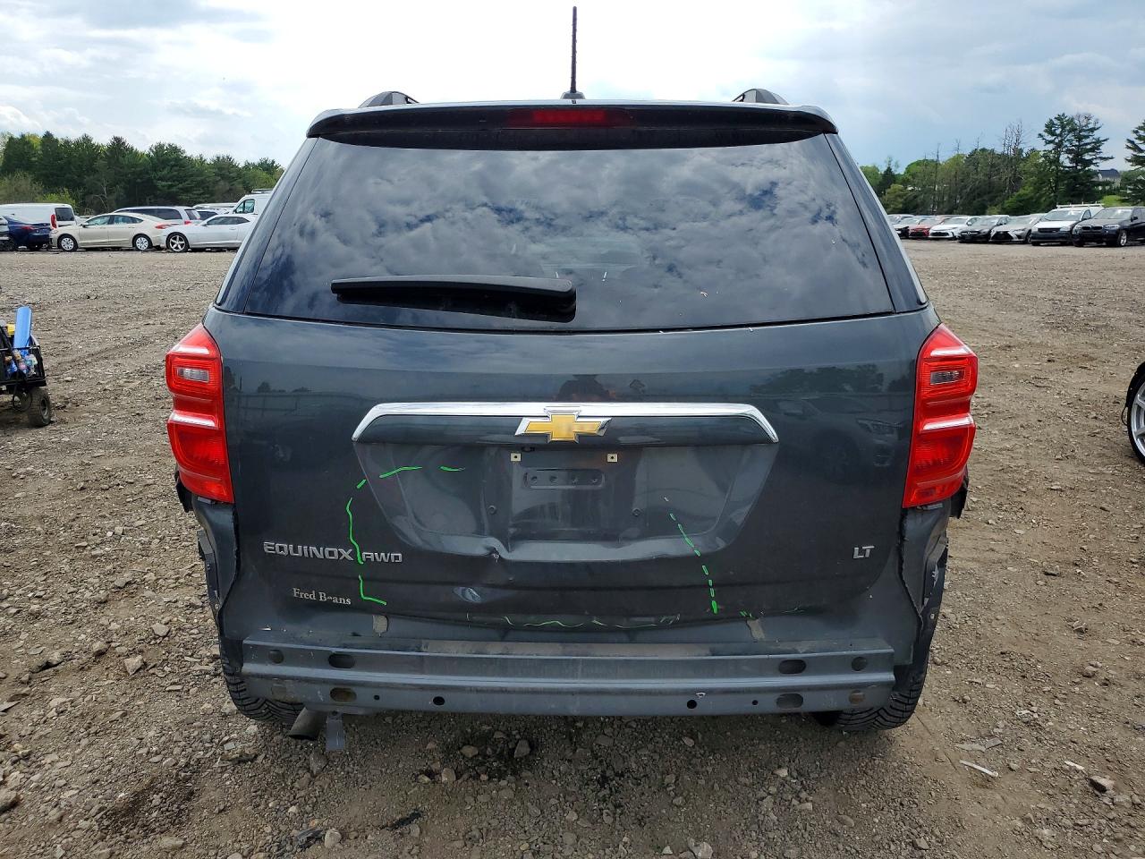 2017 CHEVROLET EQUINOX LT photo 6