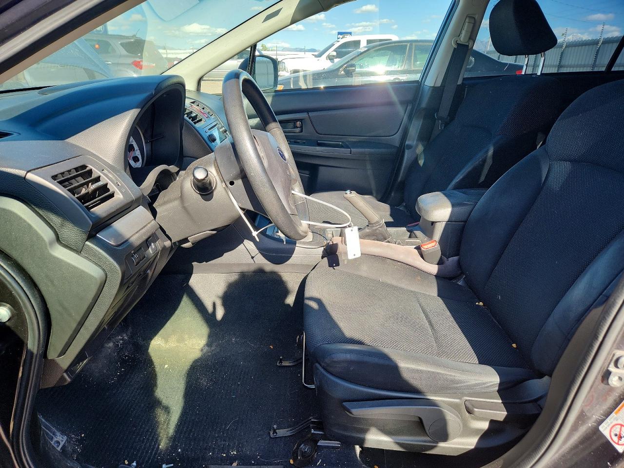 2014 SUBARU IMPREZA photo 13