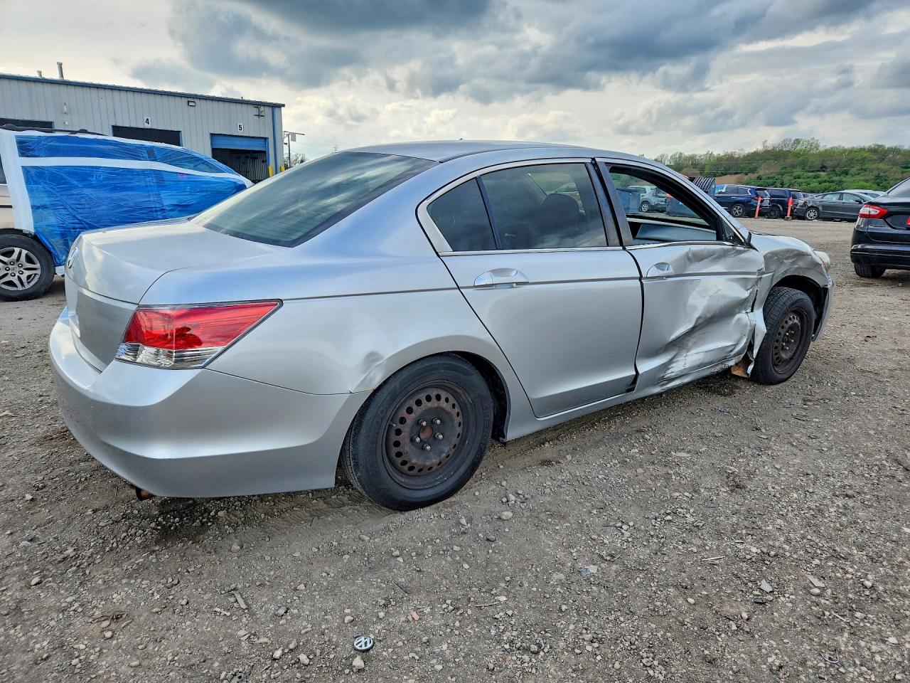 2008 HONDA ACCORD LX photo 3