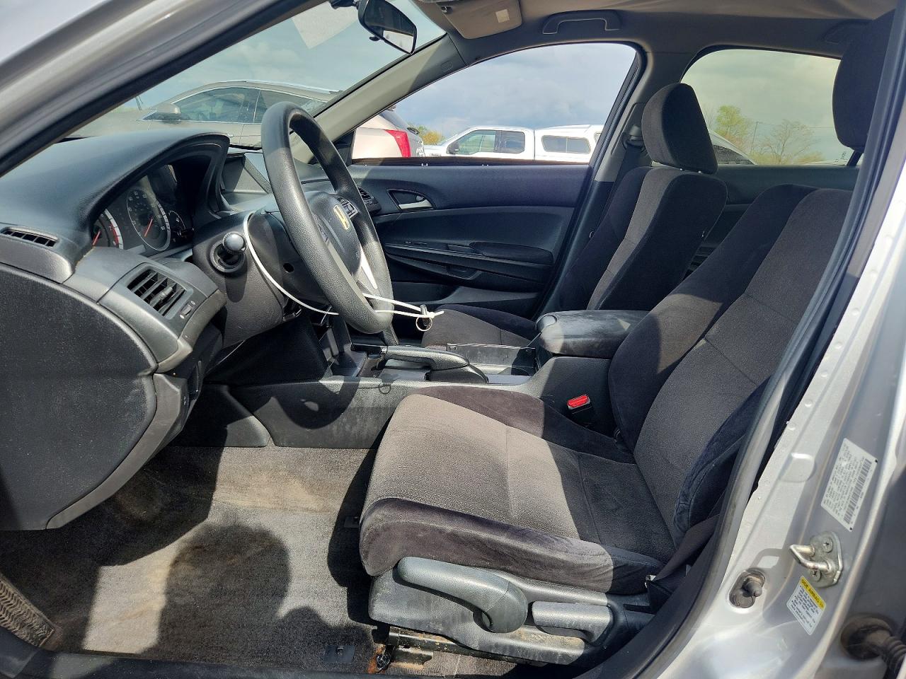 2008 HONDA ACCORD LX photo 7