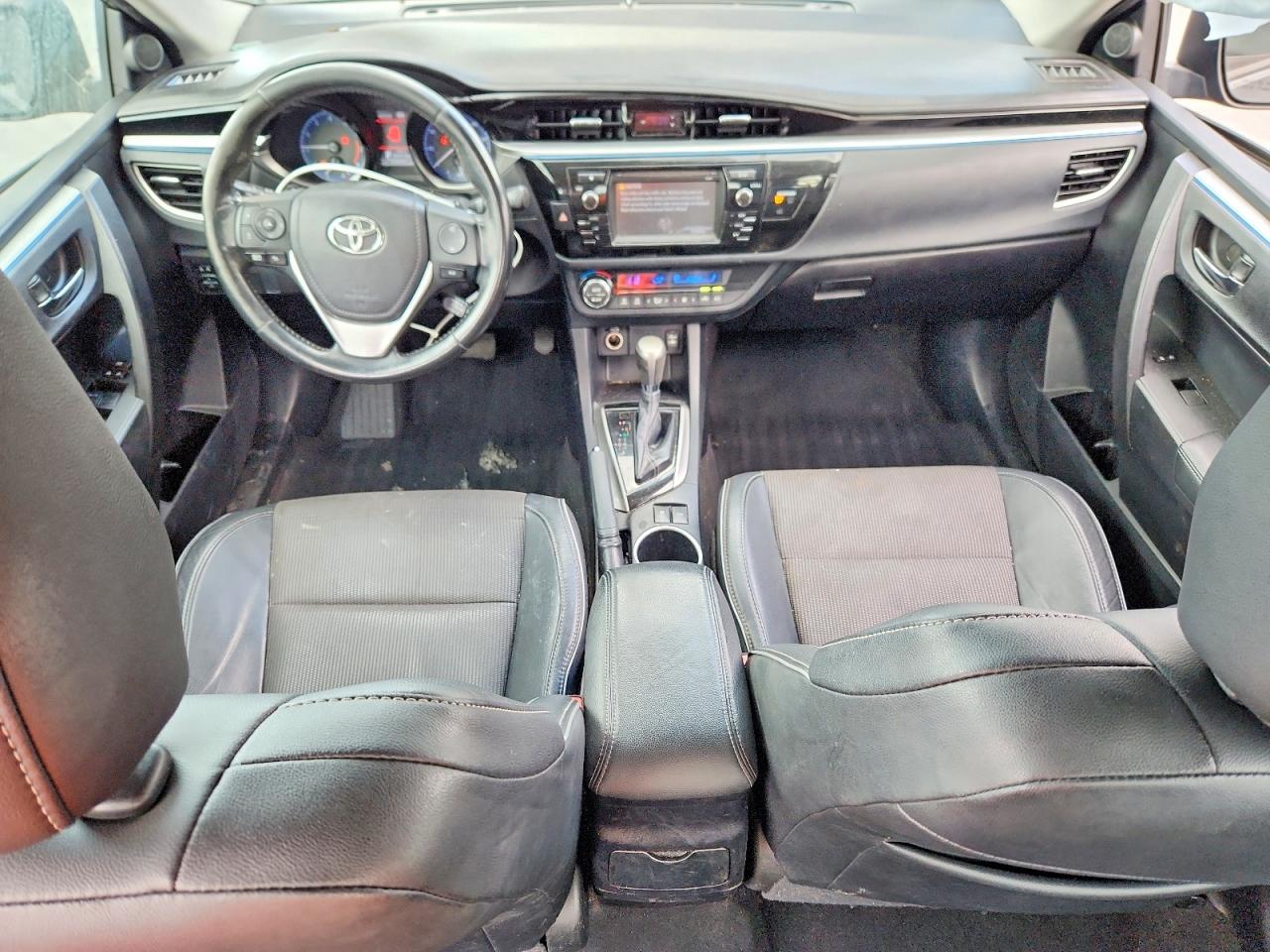2015 TOYOTA COROLLA S PLUS photo 25