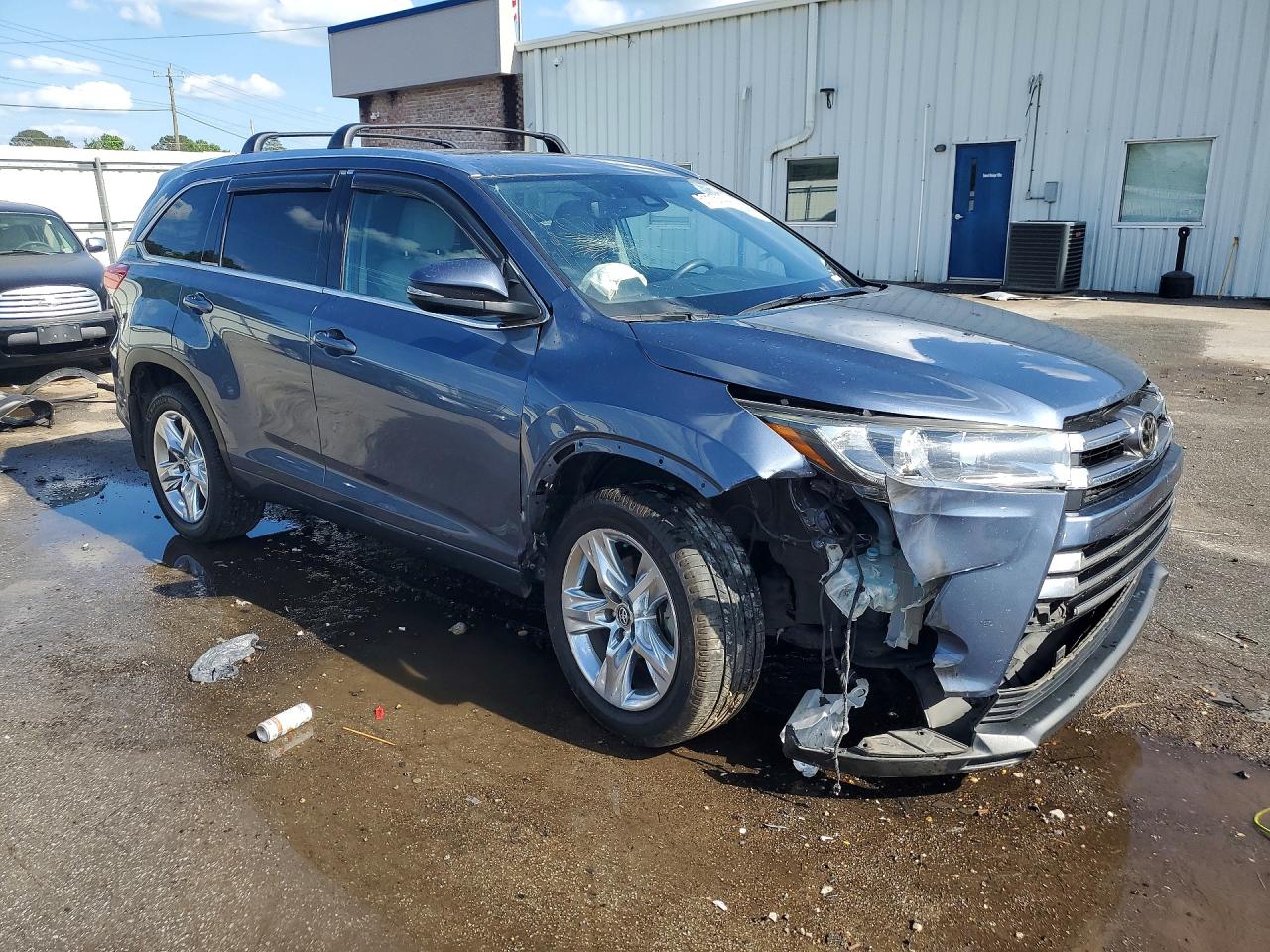 2019 TOYOTA HIGHLANDER LIMITED photo 10