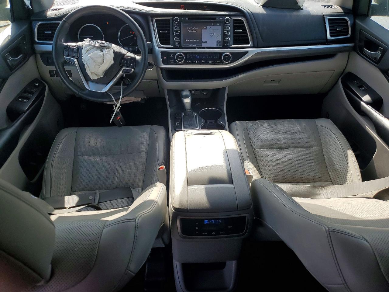 2019 TOYOTA HIGHLANDER LIMITED photo 22