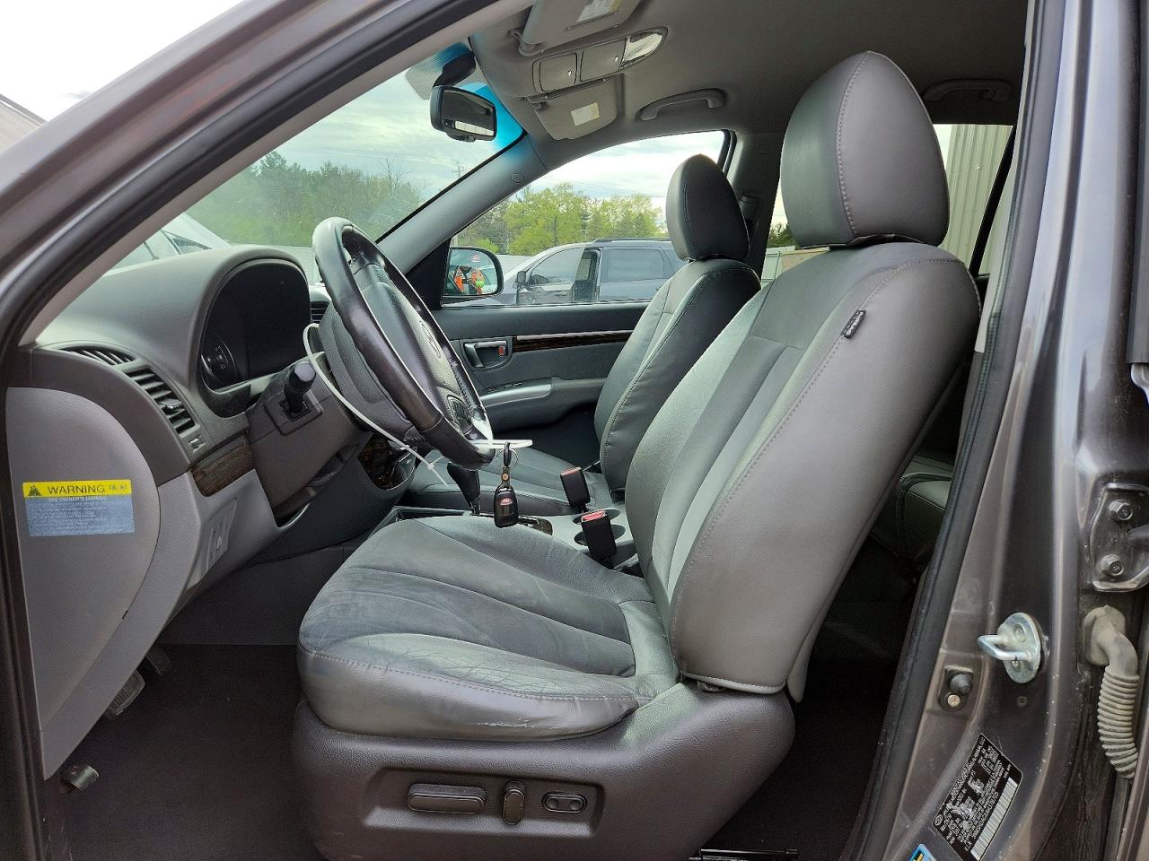 2010 HYUNDAI SANTA FE SE photo 19