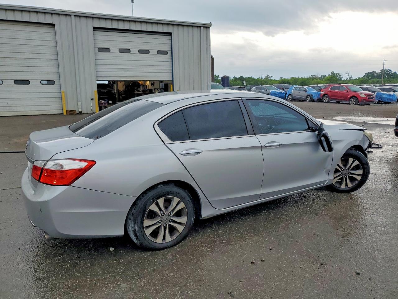 2015 HONDA ACCORD LX photo 7
