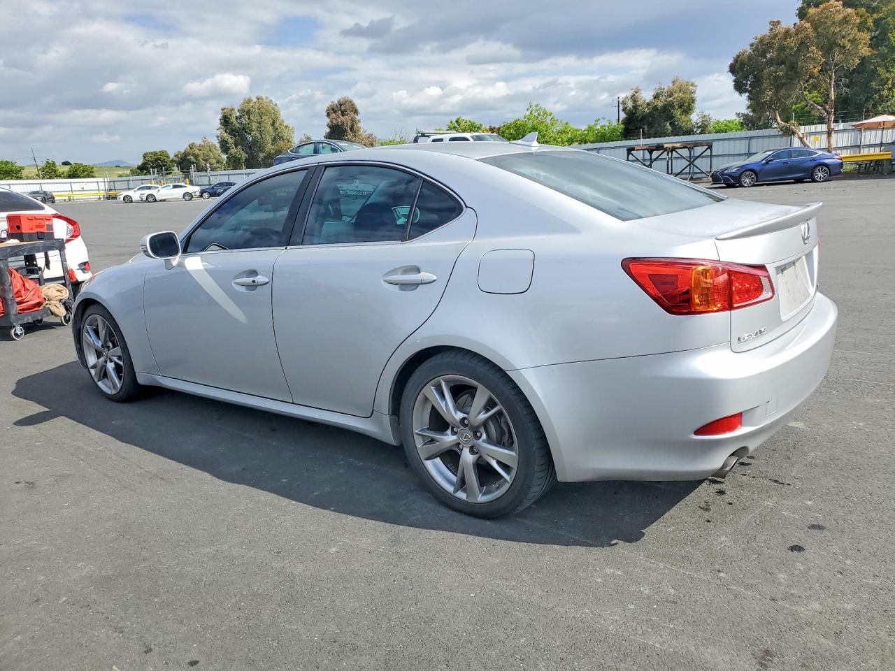 2009 LEXUS IS 250 photo 4
