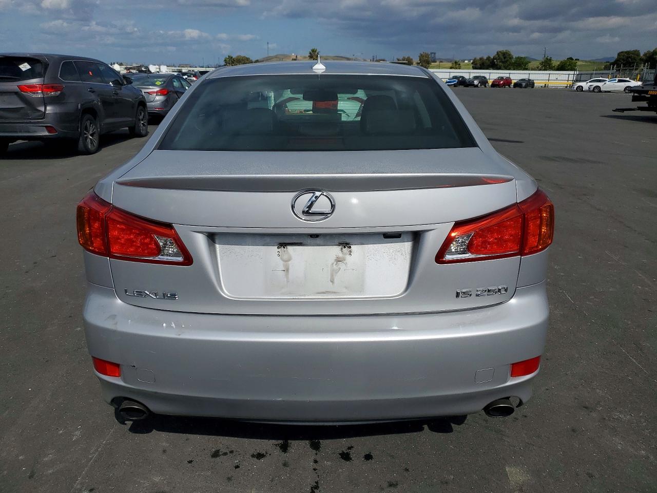 2009 LEXUS IS 250 photo 16