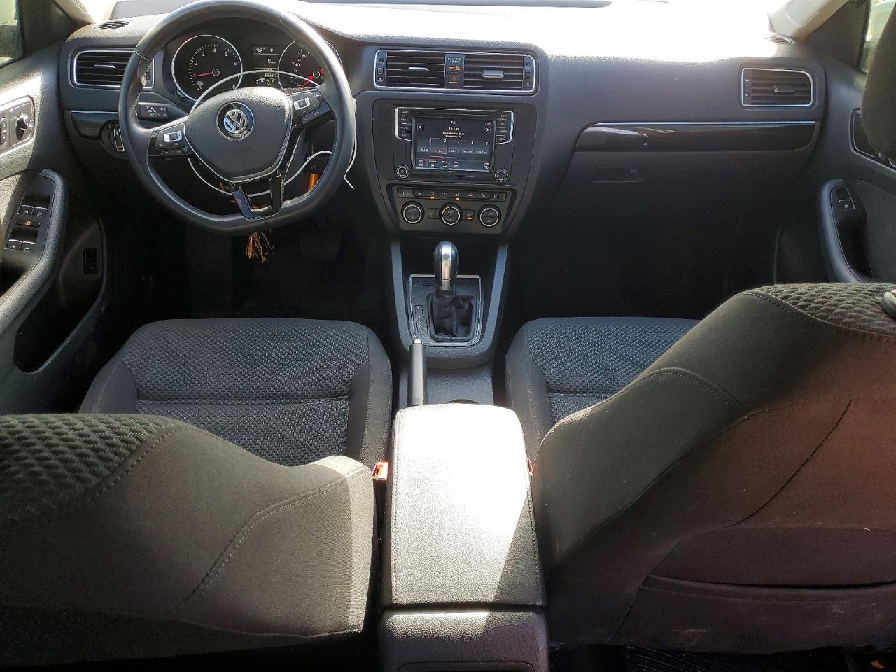 2016 VOLKSWAGEN JETTA COMFORTLINE photo 22