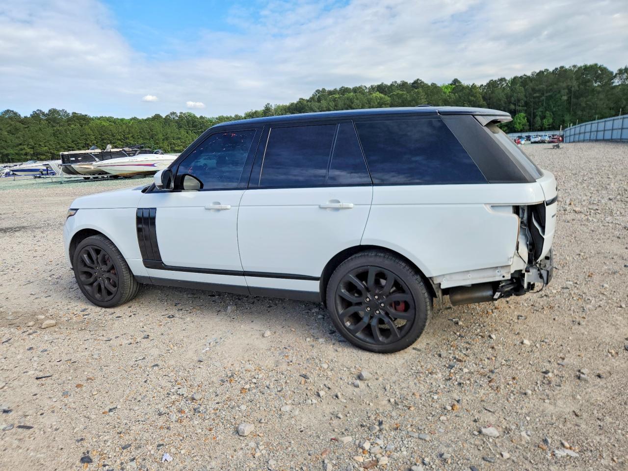 2015 LAND ROVER RANGE ROVER SUPERCHARGED photo 3