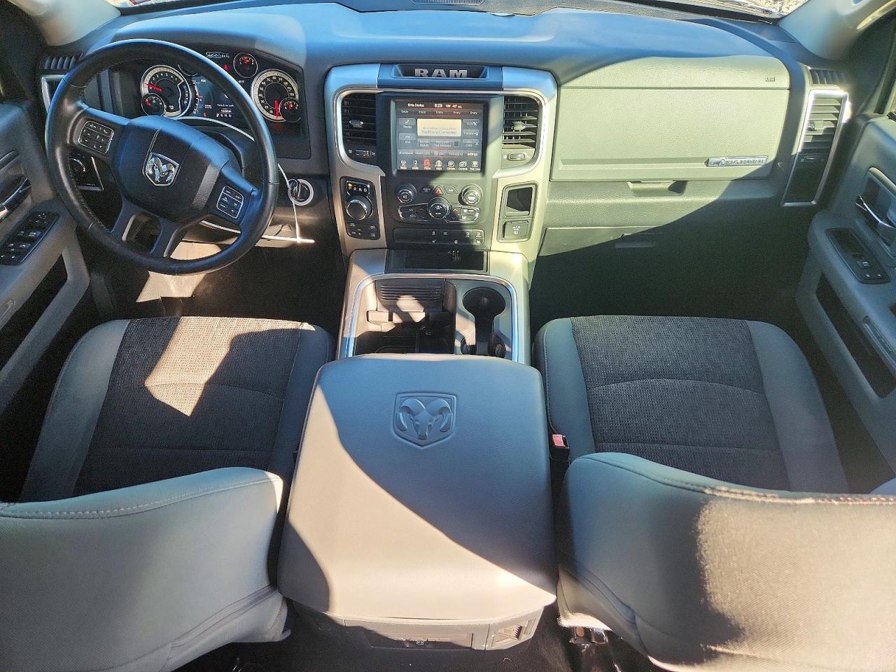 2017 RAM 1500 SLT photo 22