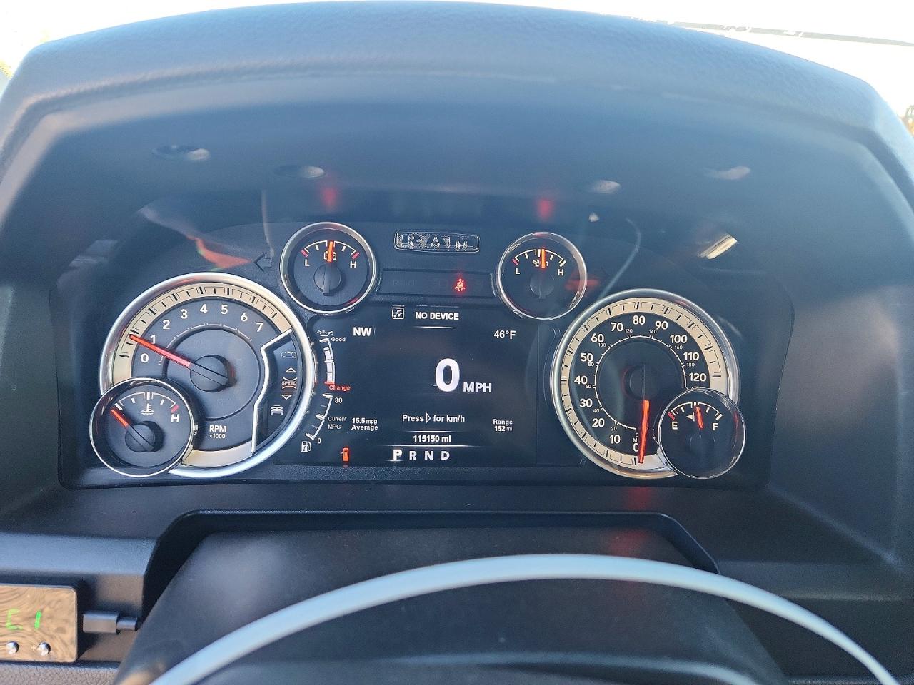 2017 RAM 1500 SLT photo 25