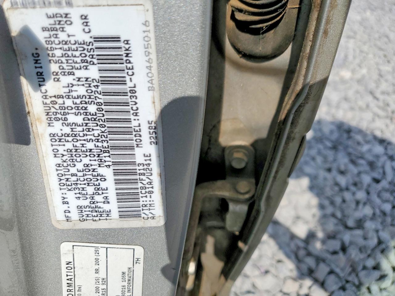 2002 TOYOTA CAMRY LE photo 34