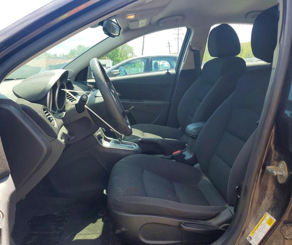 2016 CHEVROLET CRUZE LIMITED LT photo 7