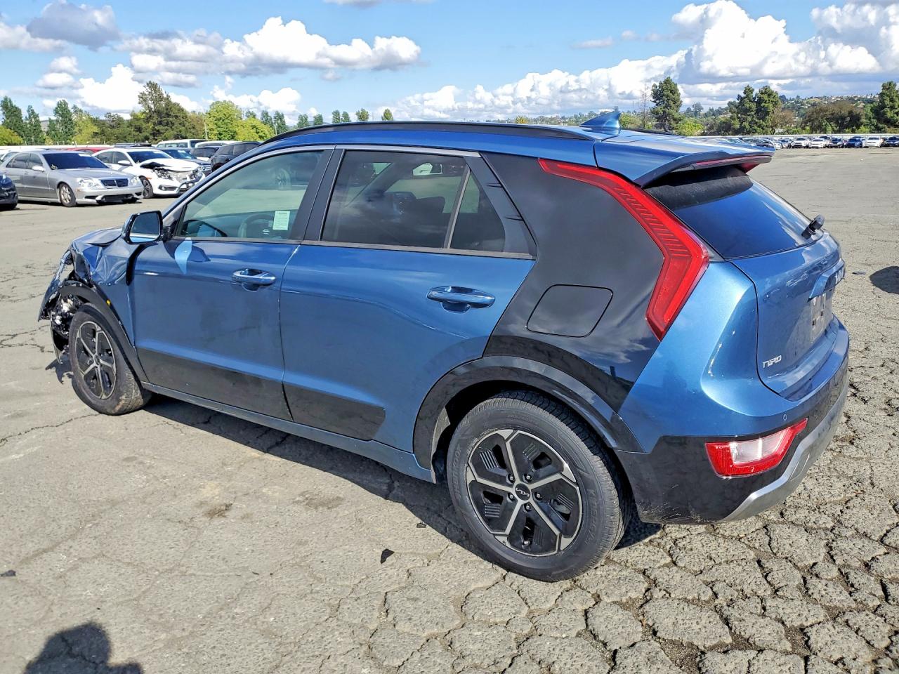 2024 KIA NIRO SX photo 4
