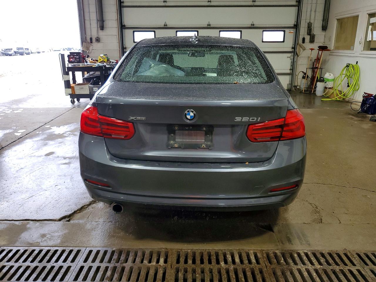2017 BMW 320 XI photo 11