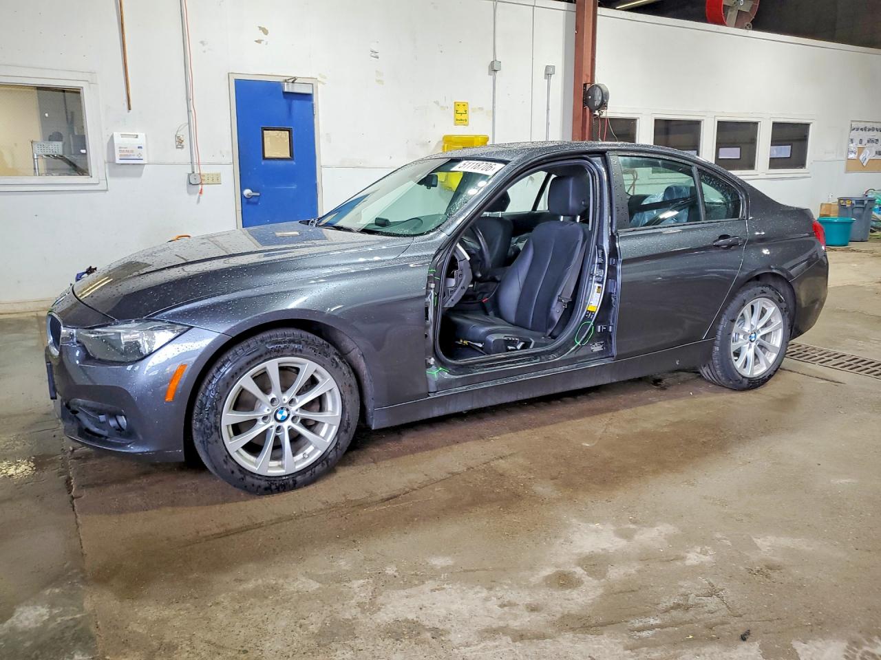 2017 BMW 320