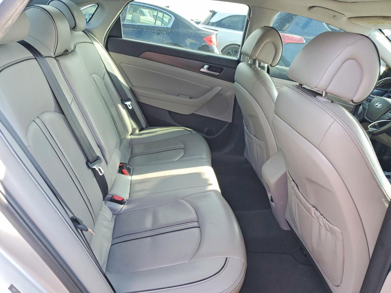 2017 HYUNDAI SONATA photo 19