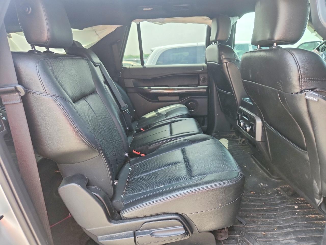 2018 FORD EXPEDITION MAX XLT photo 19