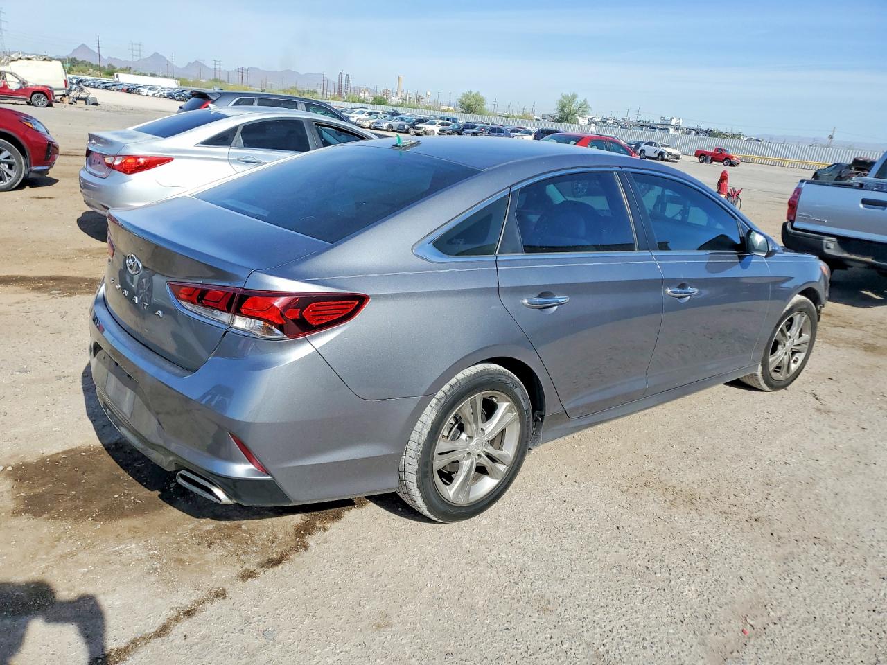 2018 HYUNDAI SONATA SEL photo 3