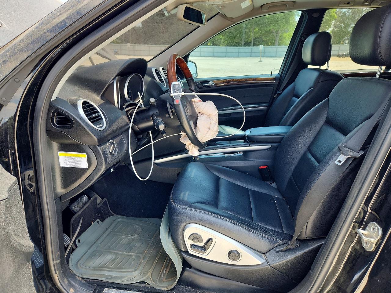 2011 MERCEDES-BENZ ML 350 photo 19