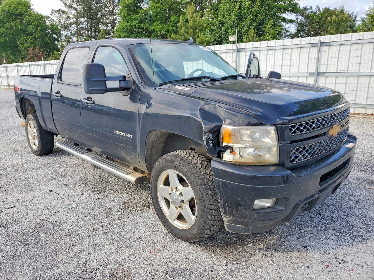 2014 CHEVROLET SILVERADO K2500 HEAVY DUTY LTZ photo 10